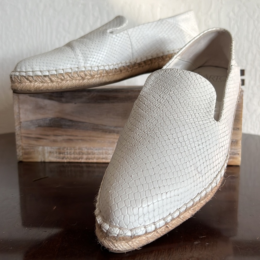 FANCO SARTO A EVIANAN White Snake Slip on Loafers Size 8 1/2M